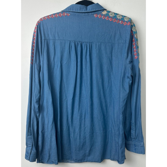 Andree By Unit Embroidered Floral Bttn Shirt Blouse L Boho Western Chambray B14 - Picture 5 of 8
